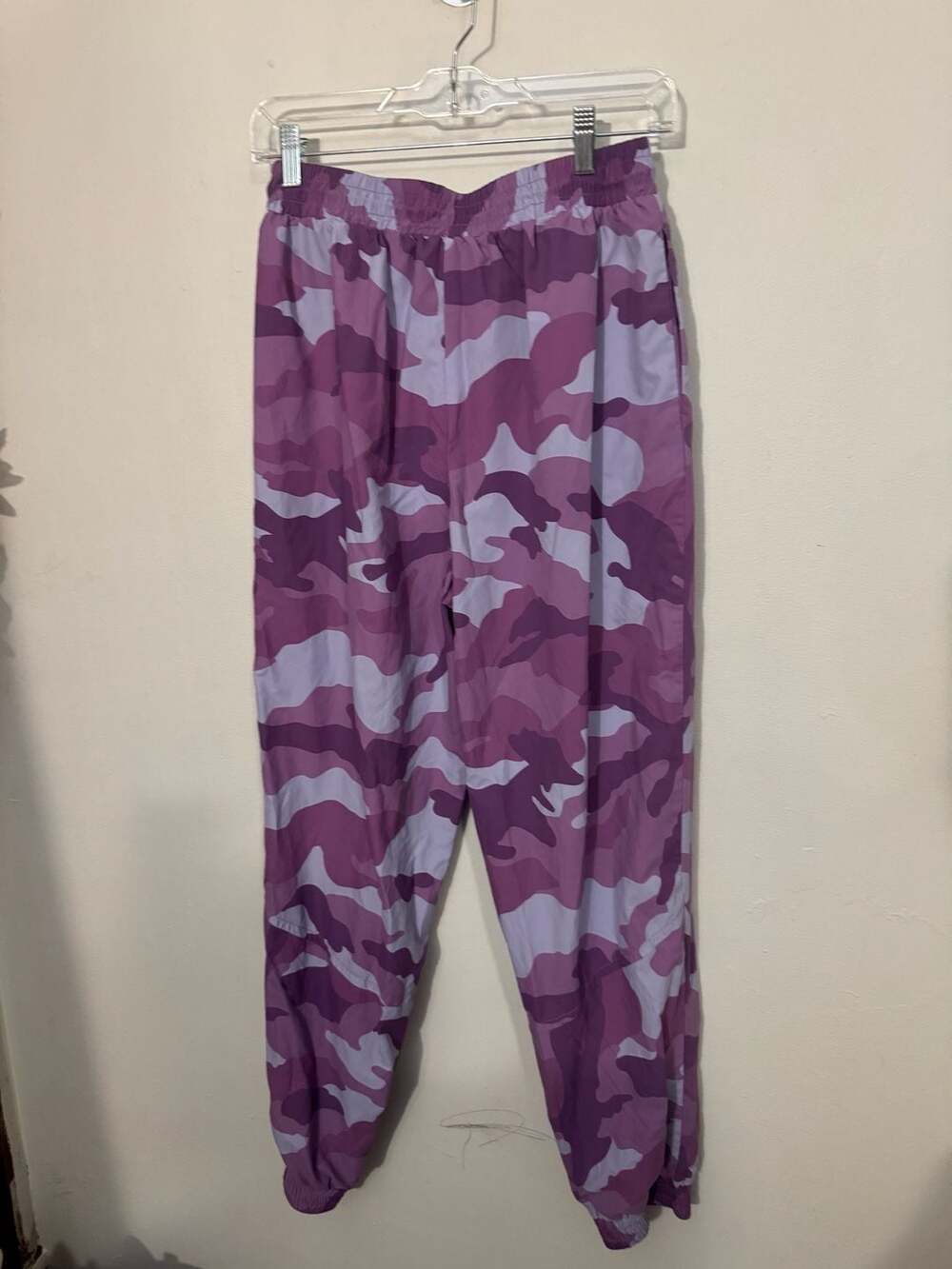 Forever 21 Purple Camo Drawstring Waist Jogger Pants - Picture 2 of 6